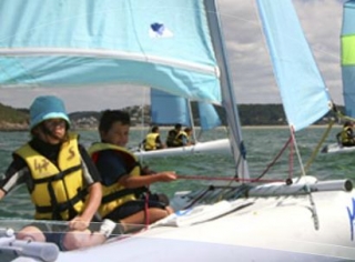 Escuela de Catamarán 